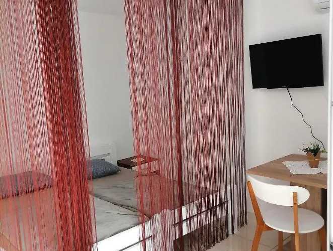 Endy * Ploce (Dubrovnik-Neretva)