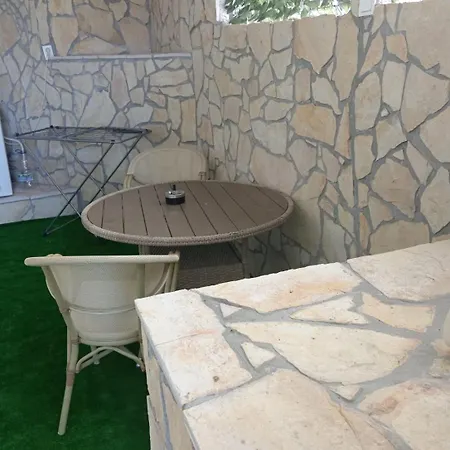 Endy Apartment *